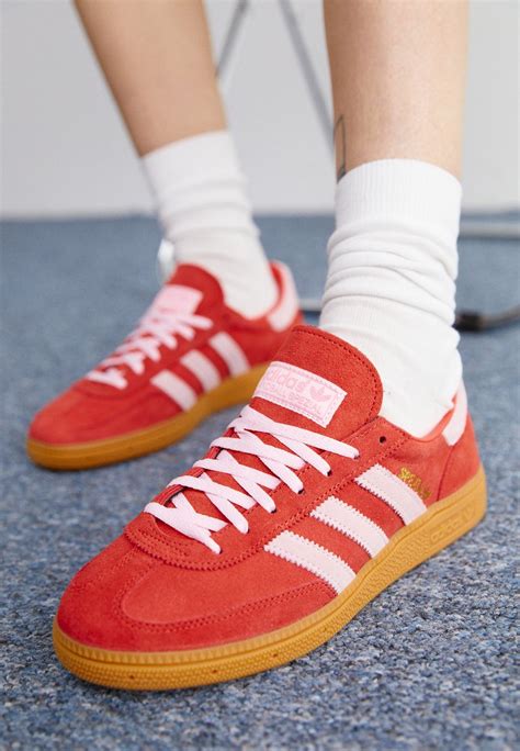 adidas handball spezial rosa rot|Handball Spezial Shoes .